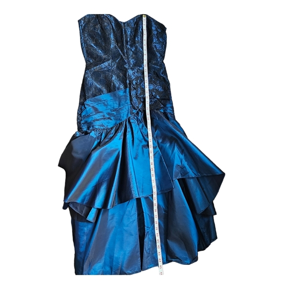 Vintage ILGWU cobalt blue strapless evening gown dress asymmetrical black lace 6 - Picture 17 of 17